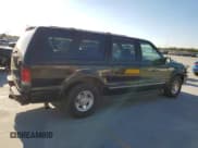 ✅ 2002 Ford Excursion Limited • VIN: 1FMNU42F02EA53673 • Lot: 76614004. Listed on Copart with 260,573 mi. Free auction sales archive from the USA and detailed vehicle history report at DreamBid. Image 3.