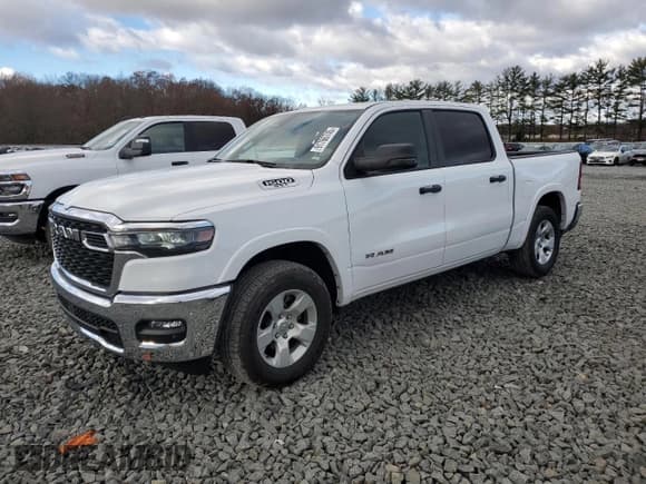 ✅ 2025 Ram 1500 Big Horn • VIN: 1C6SRFFP0SN562192 • Lot: 91766745. Wystawiony na Copart z przebiegiem 25 705 mil. Bezpłatny archiwum sprzedaży aukcyjnych z USA i szczegółowy raport historii pojazdu na DreamBid. Zdjęcie 1.