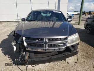✅ 2012 Dodge Avenger R/T • VIN: 1C3CDZBG6CN161559 • Лот: 75655684. Опубликован ранее на Copart с пробегом 88 830 миль. Бесплатный доступ к архиву аукционных продаж из США и подробный отчёт об истории автомобиля на DreamBid. Изображение 5.