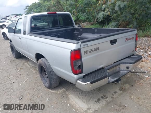 ✅ 2000 Nissan Frontier XE • VIN: 1N6DD26S9YC428165 • Лот: 42966998. Опубликован ранее на IAAI с пробегом 145 062 миль. Бесплатный доступ к архиву аукционных продаж из США и подробный отчёт об истории автомобиля на DreamBid. Изображение 3.
