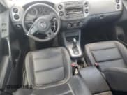 ✅ 2012 Volkswagen Tiguan LE • VIN: WVGAV7AX3CW577127 • Lot: 62021155. Listed on Copart with 103,605 mi. Free auction sales archive from the USA and detailed vehicle history report at DreamBid. Image 8.