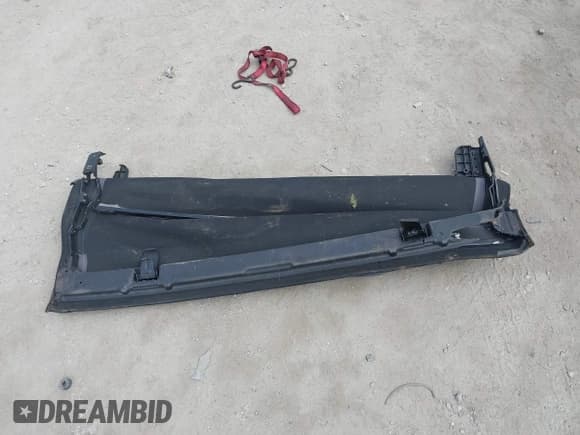 ✅ 2008 Jeep Wrangler Unlimited Sahara • VIN: 1J8GA59148L516756 • Lot: 43039933. Wystawiony na IAAI z przebiegiem 181 558 mil. Bezpłatny archiwum sprzedaży aukcyjnych z USA i szczegółowy raport historii pojazdu na DreamBid. Zdjęcie 12.