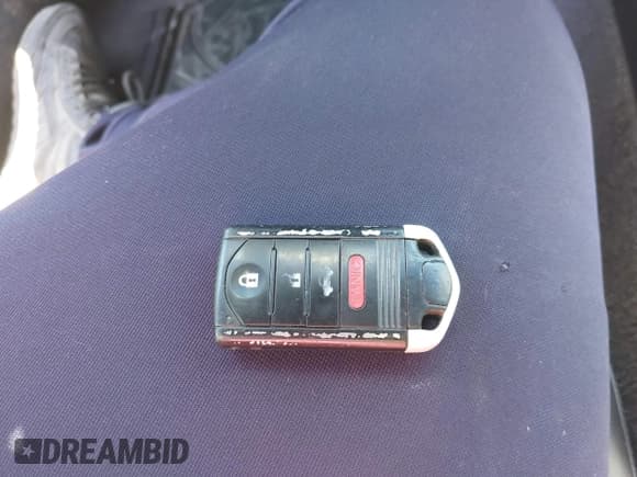 ✅ 2010 Acura TL Technology • VIN: 19UUA8F57AA006178 • Лот: 43169656. Опубликован ранее на IAAI с пробегом 197 054 миль. Бесплатный доступ к архиву аукционных продаж из США и подробный отчёт об истории автомобиля на DreamBid. Изображение 11.