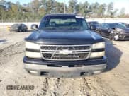 ✅ 2006 Chevrolet Silverado 1500 LT1 • VIN: 2GCEC13T061167707 • Лот: 79275664. Опубликован ранее на Copart с пробегом 291 679 миль. Бесплатный доступ к архиву аукционных продаж из США и подробный отчёт об истории автомобиля на DreamBid. Изображение 5.