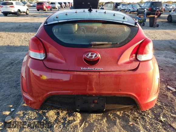 ✅ 2013 Hyundai Veloster w/Gray Int • VIN: KMHTC6ADXDU144206 • Lot: 77064924. Wystawiony na Copart z przebiegiem 171 529 mil. Bezpłatny archiwum sprzedaży aukcyjnych z USA i szczegółowy raport historii pojazdu na DreamBid. Zdjęcie 6.