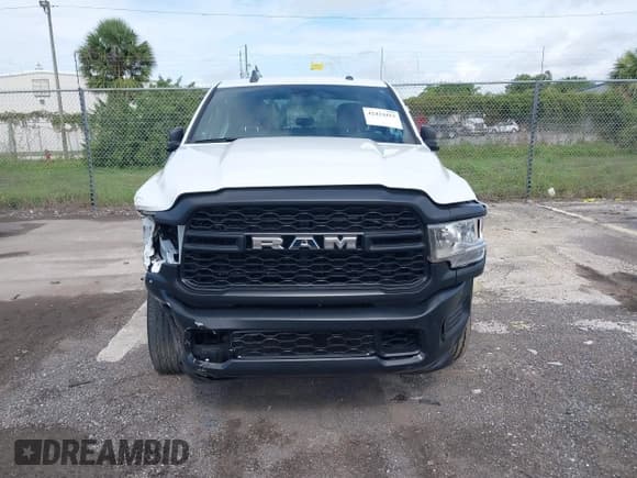 ✅ 2022 Ram 2500 Tradesman • VIN: 3C6UR5CJ9NG202399 • Lot: 42424415. Listed on IAAI with 16,269 mi. Free auction sales archive from the USA and detailed vehicle history report at DreamBid. Image 13.