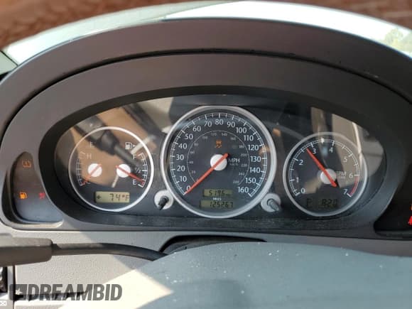 ✅ 2004 Chrysler Crossfire • VIN: 1C3AN69L04X015685 • Lot: 76314624. Listed on Copart with 125,267 mi. Free auction sales archive from the USA and detailed vehicle history report at DreamBid. Image 9.