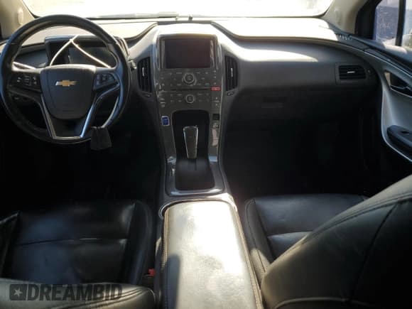 ✅ 2013 Chevrolet Volt • VIN: 1G1RB6E40DU113938 • Lot: 80027854. Wystawiony na Copart z przebiegiem 231 065 mil. Bezpłatny archiwum sprzedaży aukcyjnych z USA i szczegółowy raport historii pojazdu na DreamBid. Zdjęcie 8.