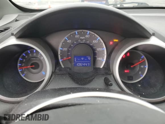 ✅ 2011 Honda Fit Sport • VIN: JHMGE8H57BC002973 • Лот: 90239595. Опубликован ранее на Copart с пробегом 106 447 миль. Бесплатный доступ к архиву аукционных продаж из США и подробный отчёт об истории автомобиля на DreamBid. Изображение 9.