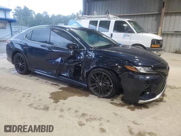 2021 Toyota Camry XSE с VIN 4T1K61AK1MU614806, выставлен на аукционе Copart как лот 70530875 с пробегом 121 057 миль миль и Списание • Salvage title. История ставок и продаж доступна на DreamBid. Изображение 4.
