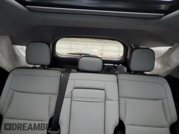 ✅ 2021 Ford Explorer XLT • VIN: 1FMSK8DH1MGC28356 • Lot: 56132455. Wystawiony na Copart z przebiegiem 64 905 mil. Bezpłatny archiwum sprzedaży aukcyjnych z USA i szczegółowy raport historii pojazdu na DreamBid. Zdjęcie 10.