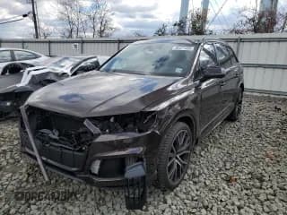 ✅ 2021 Audi Q7 Prestige • VIN: WA1VXAF74MD024922 • Лот: 92477485. Опубликован ранее на Copart с пробегом 31 917 миль. Бесплатный доступ к архиву аукционных продаж из США и подробный отчёт об истории автомобиля на DreamBid. Изображение 1.