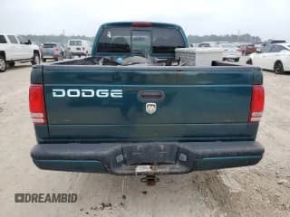 ✅ 1997 Dodge Dakota • VIN: 1B7GL23X3VS290885 • Lot: 53952434. Wystawiony na Copart z przebiegiem 200 074 mil. Bezpłatny archiwum sprzedaży aukcyjnych z USA i szczegółowy raport historii pojazdu na DreamBid. Zdjęcie 6.