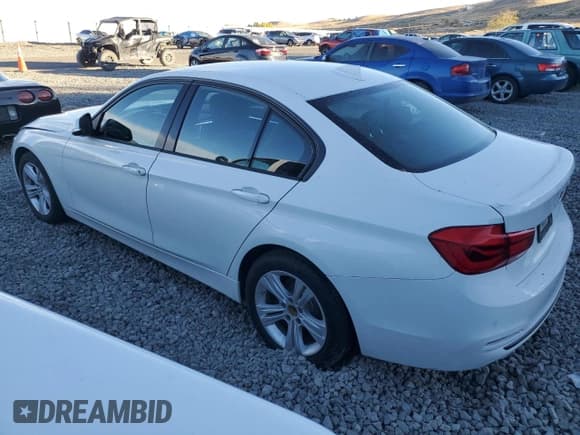✅ 2016 BMW 3 Series 328d • VIN: WBA8E5C51GK388411 • Lot: 78716194. Listed on Copart with 114,199 mi. Free auction sales archive from the USA and detailed vehicle history report at DreamBid. Image 2.
