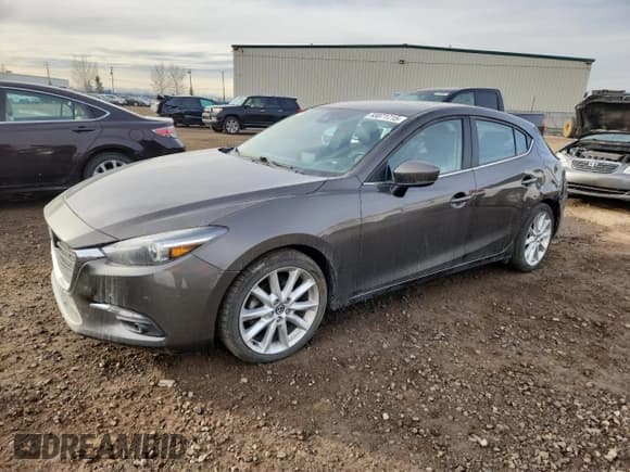 ✅ 2017 Mazda 3 Grand Touring • VIN: JM1BN1M38H1141540 • Лот: 93071715. Опубликован ранее на Copart с пробегом 230 309 миль. Бесплатный доступ к архиву аукционных продаж из США и подробный отчёт об истории автомобиля на DreamBid. Изображение 1.