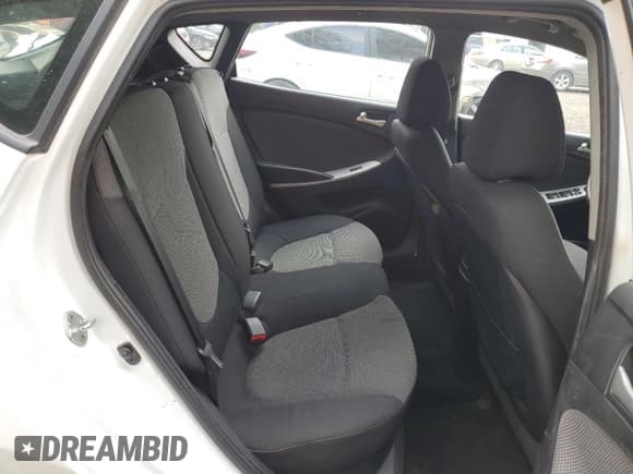 ✅ 2013 Hyundai Accent GS • VIN: KMHCT5AE8DU081691 • Лот: 64465074. Опубликован ранее на Copart с пробегом 201 629 миль. Бесплатный доступ к архиву аукционных продаж из США и подробный отчёт об истории автомобиля на DreamBid. Изображение 10.