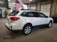 ✅ 2010 Subaru Outback Premium • VIN: 4S4BRCDC9A3325181 • Lot: 74557134. Wystawiony na Copart z przebiegiem 114 480 mil. Bezpłatny archiwum sprzedaży aukcyjnych z USA i szczegółowy raport historii pojazdu na DreamBid. Zdjęcie 3.