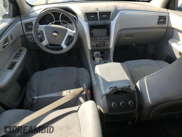 ✅ 2011 Chevrolet Traverse 1LT • VIN: 1GNKVGED8BJ304292 • Lot: 89505275. Wystawiony na Copart z przebiegiem 247 205 mil. Bezpłatny archiwum sprzedaży aukcyjnych z USA i szczegółowy raport historii pojazdu na DreamBid. Zdjęcie 8.