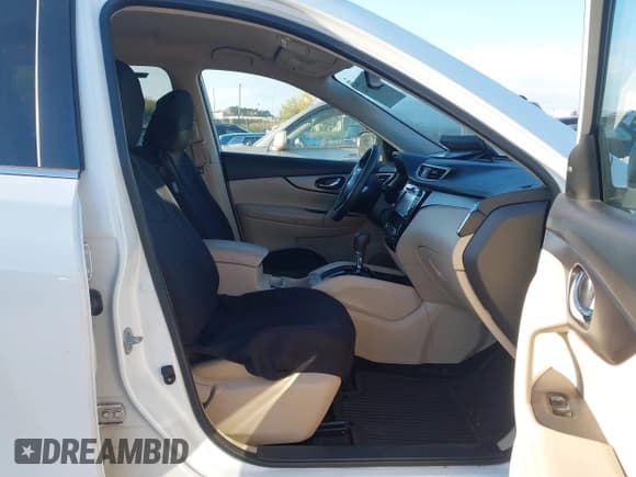 ✅ 2016 Nissan Rogue S • VIN: KNMAT2MV5GP675759 • Lot: 43469034. Wystawiony na IAAI z przebiegiem 171 828 mil. Bezpłatny archiwum sprzedaży aukcyjnych z USA i szczegółowy raport historii pojazdu na DreamBid. Zdjęcie 5.