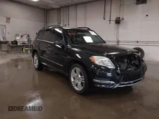 ✅ 2013 Mercedes-Benz GLK 350 • VIN: WDCGG8JB3DG132895 • Lot: 43219388. Wystawiony na IAAI z przebiegiem 144 656 mil. Bezpłatny archiwum sprzedaży aukcyjnych z USA i szczegółowy raport historii pojazdu na DreamBid. Zdjęcie 1.