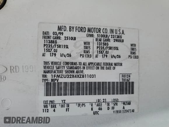 ✅ 1999 Ford Explorer XL • VIN: 1FMZU32X4XZB11031 • Lot: 82640184. Wystawiony na Copart z przebiegiem 149 331 mil. Bezpłatny archiwum sprzedaży aukcyjnych z USA i szczegółowy raport historii pojazdu na DreamBid. Zdjęcie 13.