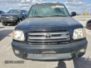 ✅ 2001 Toyota Sequoia Limited • VIN: 5TDBT48A31S046103 • Lot: 92942485. Wystawiony na Copart z przebiegiem 250 201 mil. Bezpłatny archiwum sprzedaży aukcyjnych z USA i szczegółowy raport historii pojazdu na DreamBid. Zdjęcie 5.