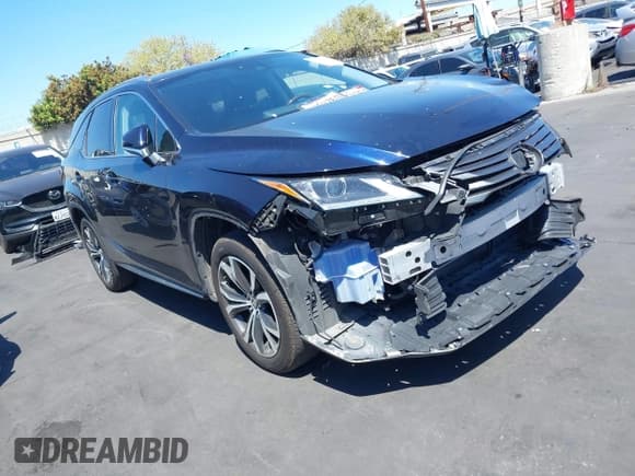 ✅ 2018 Lexus RX 350L Premium • VIN: JTJGZKCA6J2008031 • Lot: 43138215. Wystawiony na IAAI z przebiegiem 63 136 mil. Bezpłatny archiwum sprzedaży aukcyjnych z USA i szczegółowy raport historii pojazdu na DreamBid. Zdjęcie 1.