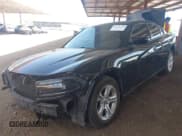 ✅ 2022 Dodge Charger SXT • VIN: 2C3CDXBG8NH196670 • Lot: 43232275. Wystawiony na IAAI z przebiegiem 69 560 mil. Bezpłatny archiwum sprzedaży aukcyjnych z USA i szczegółowy raport historii pojazdu na DreamBid. Zdjęcie 18.