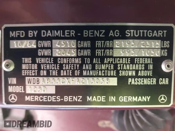✅ 1985 Mercedes-Benz 300 • VIN: WDBAB33CXFA213058 • Lot: 43833384. Listed on IAAI with 168,329 mi. Free auction sales archive from the USA and detailed vehicle history report at DreamBid. Image 9.