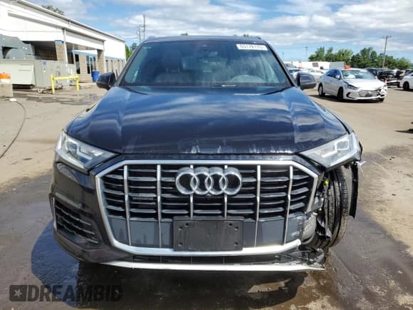 ✅ 2021 Audi Q7 Premium • VIN: WA1AJAF7XMD017067 • Lot: 65178175. Listed on Copart with 53,278 mi. Free auction sales archive from the USA and detailed vehicle history report at DreamBid. Image 5.
