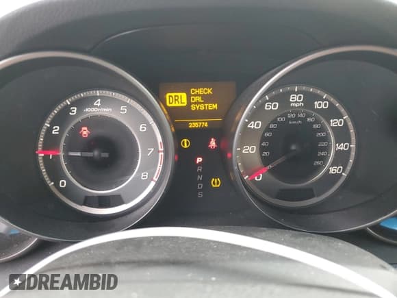 ✅ 2013 Acura MDX Technology • VIN: 2HNYD2H48DH520601 • Lot: 83767655. Listed on Copart with 235,774 mi. Free auction sales archive from the USA and detailed vehicle history report at DreamBid. Image 9.