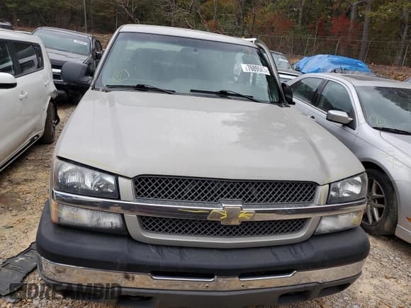 ✅ 2004 Chevrolet Silverado 1500 LS • VIN: 1GCEC19TX4Z316569 • Лот: 76896034. Опубликован ранее на Copart с пробегом 241 441 миль. Бесплатный доступ к архиву аукционных продаж из США и подробный отчёт об истории автомобиля на DreamBid. Изображение 5.