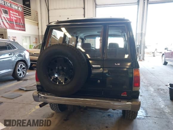 ✅ 1991 Isuzu Trooper • VIN: JACCH58R8M7902476 • Lot: 41893980. Listed on IAAI with 169,269 mi. Free auction sales archive from the USA and detailed vehicle history report at DreamBid. Image 16.