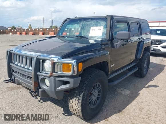 ✅ 2006 Hummer H3 • VIN: 5GTDN136568146759 • Lot: 43231604. Listed on IAAI with 189,858 mi. Free auction sales archive from the USA and detailed vehicle history report at DreamBid. Image 2.