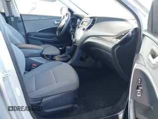 2016 Hyundai Santa Fe с VIN 5XYZTDLB1GG327689, выставлен на аукционе IAAI как лот 43518068 с пробегом 181 602 миль миль и . История ставок и продаж доступна на DreamBid. Изображение 5.