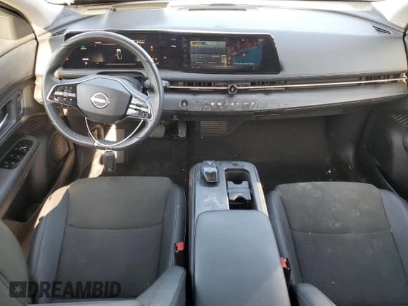 ✅ 2024 Nissan ARIYA Engage • VIN: JN1CF0BB2RM732553 • Lot: 65143665. Wystawiony na Copart z przebiegiem 11 486 mil. Bezpłatny archiwum sprzedaży aukcyjnych z USA i szczegółowy raport historii pojazdu na DreamBid. Zdjęcie 8.