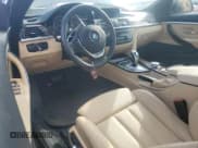 ✅ 2017 BMW 4 Series 430i xDrive • VIN: WBA4U9C51H5D43819 • Lot: 67760345. Wystawiony na Copart z przebiegiem 72 686 mil. Bezpłatny archiwum sprzedaży aukcyjnych z USA i szczegółowy raport historii pojazdu na DreamBid. Zdjęcie 8.