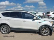 ✅ 2017 Ford Escape SE • VIN: 1FMCU0G99HUA13576 • Лот: 43248591. Опубликован ранее на IAAI с пробегом 97 390 миль. Бесплатный доступ к архиву аукционных продаж из США и подробный отчёт об истории автомобиля на DreamBid. Изображение 14.