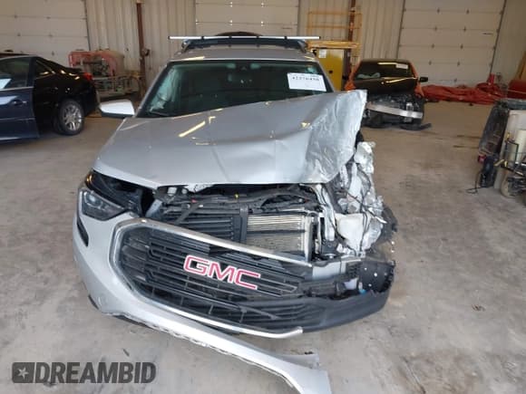 ✅ 2021 GMC Terrain SLE • VIN: 3GKALMEV2ML303141 • Lot: 42376458. Wystawiony na IAAI z przebiegiem 115 202 mil. Bezpłatny archiwum sprzedaży aukcyjnych z USA i szczegółowy raport historii pojazdu na DreamBid. Zdjęcie 6.