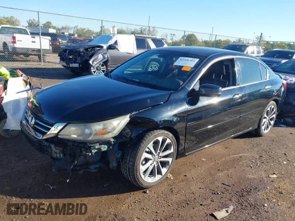 ✅ 2013 Honda Accord EX-L • VIN: 1HGCR3F80DA034572 • Лот: 43396364. Опубликован ранее на IAAI с пробегом 199 425 миль. Бесплатный доступ к архиву аукционных продаж из США и подробный отчёт об истории автомобиля на DreamBid. Изображение 18.