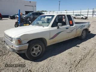 ✅ 1990 Toyota Pickup DX • VIN: JT4RN93P1L5010999 • Лот: 73386934. Опубликован ранее на Copart с пробегом 321 820 миль. Бесплатный доступ к архиву аукционных продаж из США и подробный отчёт об истории автомобиля на DreamBid. Изображение 1.