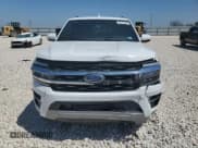 ✅ 2022 Ford Expedition Limited • VIN: 1FMJU1KT5NEA57385 • Lot: 50244845. Wystawiony na Copart z przebiegiem 45 488 mil. Bezpłatny archiwum sprzedaży aukcyjnych z USA i szczegółowy raport historii pojazdu na DreamBid. Zdjęcie 5.