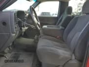 ✅ 2003 Chevrolet Silverado 2500HD Work Truck • VIN: 1GCHK24U63E199259 • Lot: 92835855. Wystawiony na Copart z przebiegiem 162 314 mil. Bezpłatny archiwum sprzedaży aukcyjnych z USA i szczegółowy raport historii pojazdu na DreamBid. Zdjęcie 7.