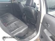 ✅ 2007 Ford Edge SEL Plus • VIN: 2FMDK39C47BB45766 • Lot: 43552410. Wystawiony na IAAI z przebiegiem 199 203 mil. Bezpłatny archiwum sprzedaży aukcyjnych z USA i szczegółowy raport historii pojazdu na DreamBid. Zdjęcie 8.