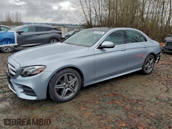✅ 2017 Mercedes-Benz E 300 Luxury • VIN: WDDZF4KB9HA219613 • Lot: 95123205. Listed on Copart with 44,941 mi. Free auction sales archive from the USA and detailed vehicle history report at DreamBid. Image 1.