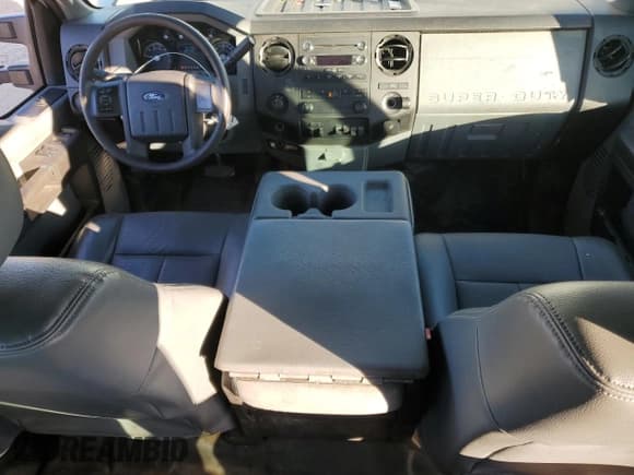 ✅ 2015 Ford F-250 XL • VIN: 1FT7W2A67FED48997 • Lot: 89247355. Listed on Copart with 291,467 mi. Free auction sales archive from the USA and detailed vehicle history report at DreamBid. Image 8.