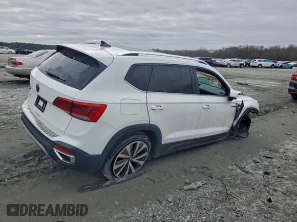✅ 2022 Volkswagen Taos SE • VIN: 3VVLX7B2XNM095785 • Lot: 95341615. Listed on Copart with 74,225 mi. Free auction sales archive from the USA and detailed vehicle history report at DreamBid. Image 3.