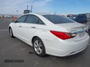 ✅ 2011 Hyundai Sonata SE • VIN: 5NPEC4AC9BH252087 • Лот: 43682411. Опубликован ранее на IAAI с пробегом 128 290 миль. Бесплатный доступ к архиву аукционных продаж из США и подробный отчёт об истории автомобиля на DreamBid. Изображение 3.