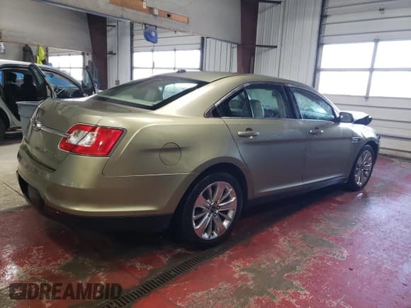✅ 2012 Ford Taurus Limited • VIN: 1FAHP2JW3CG142762 • Lot: 77864584. Wystawiony na Copart z przebiegiem 131 911 mil. Bezpłatny archiwum sprzedaży aukcyjnych z USA i szczegółowy raport historii pojazdu na DreamBid. Zdjęcie 3.