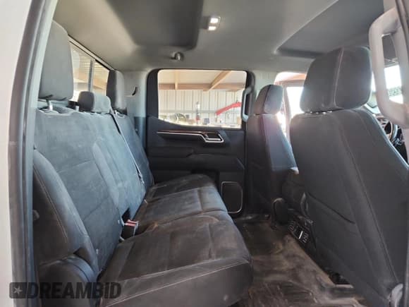 ✅ 2022 Chevrolet Silverado 1500 LT • VIN: 3GCUDDED7NG505951 • Lot: 87438985. Listed on Copart with 104,991 mi. Free auction sales archive from the USA and detailed vehicle history report at DreamBid. Image 10.